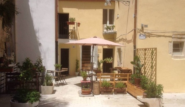 Old Market House Antò Ragusa