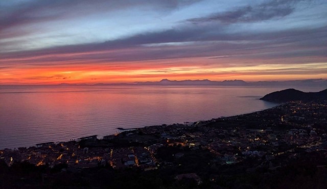 Penthouse with Panoramic Terrace and Sea View in Cilento