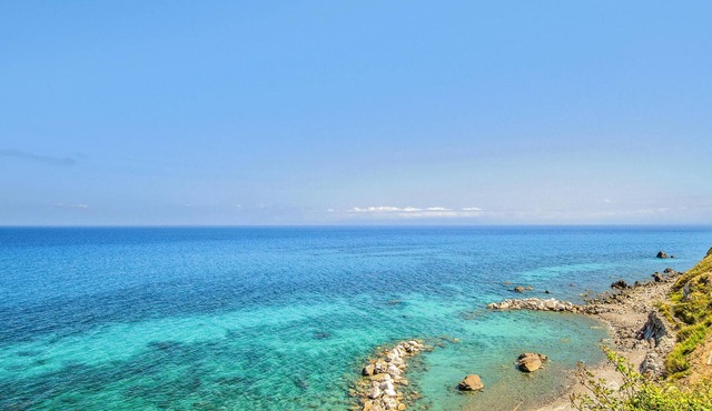 Pet friendly apartment in Bonifati