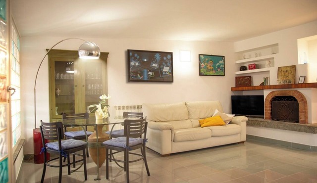 Petito House - Cozy apartment surrounded by greenery.