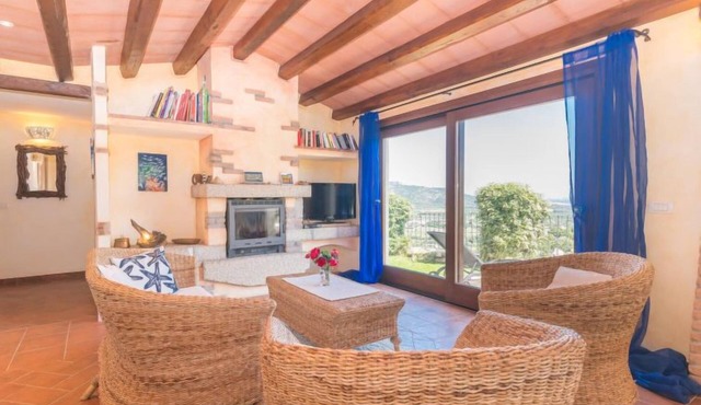 Picuccia (AZA110) by Interhome