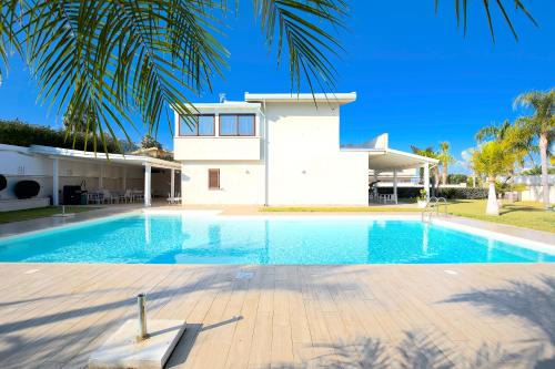 Private Villa, Sun & Pool