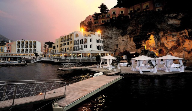REGINA ISABELLA - RESORT SPA RESTAURANT