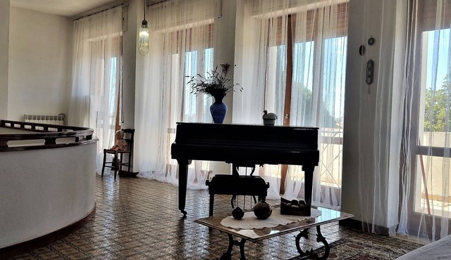 RESIDENZA CAVALLUCCIO MARINO - CAVALLUCCIO MARINO