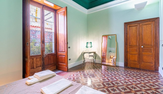 Room 'Civico 46 - Green' with Shared Terrace, Wi-Fi and Air Conditioning