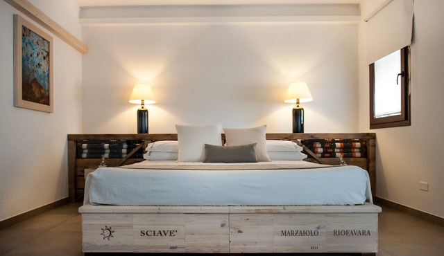 Room 'Riofavara Winery - Suite' with Private Terrace, Wi-Fi and Air Conditioning