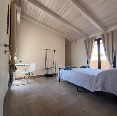 Rooms Home