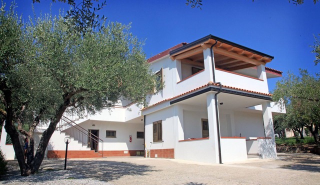 Sangeni home holidays - Apartment n.5 at the first floor with large terrace