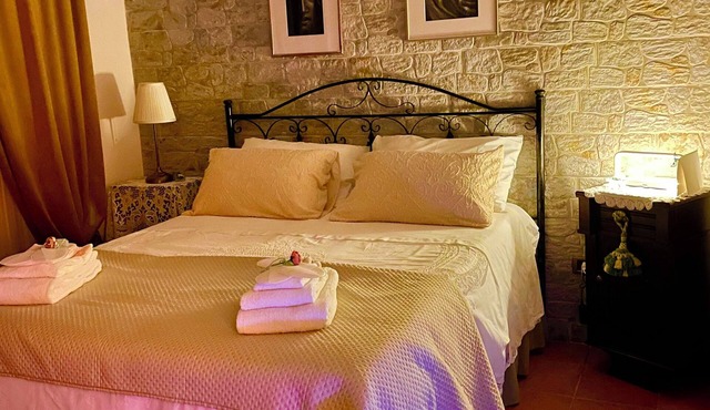 SantAntó House. In the heart of the Lucanian Dolomites 120m.