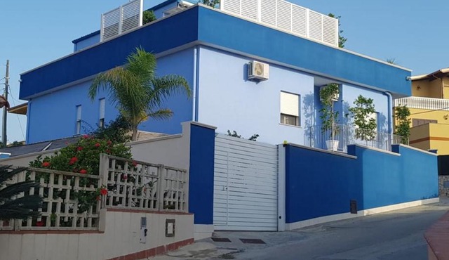 Scala dei Turchi Beach house