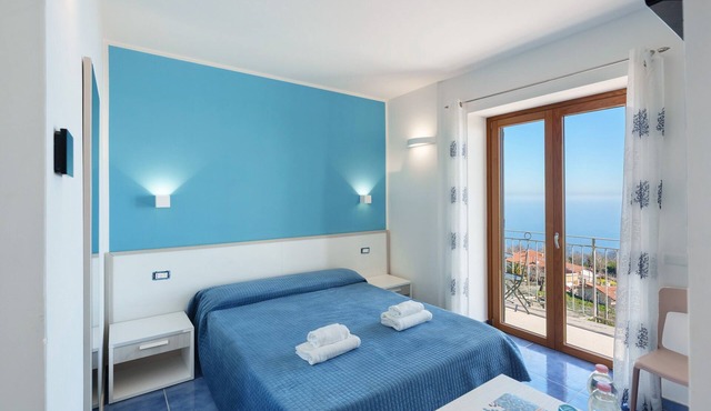 Sea View Vento Room: Sea View, Wi-Fi, Air Conditioning