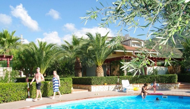 Semi-detached Villa with Swimming Pool, 600 Meters from a Sandy Beach !