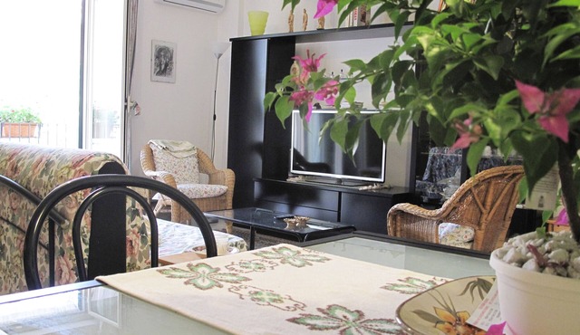Sicily 365 days in a bright and modern apartment