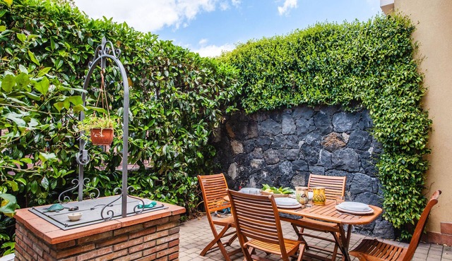Siliqua House with Garden by Wonderful Italy