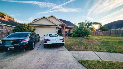 Springwood Executive Home near Exxon Campus in Spring