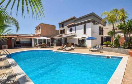 Stunning Home In Marinella Di Selinunte