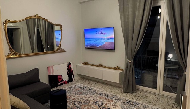 SUITE WITH BALCONY IN B&B AC GOLD BOUTIQUE