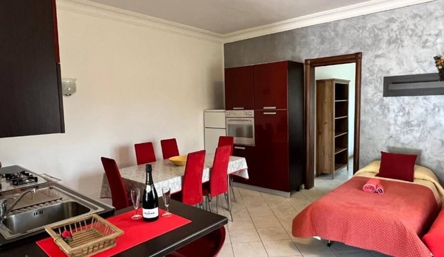 Sunny Sicilian Apartment with Garden & Deck