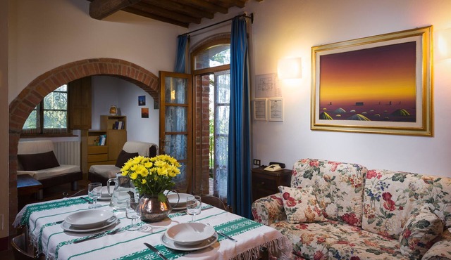 The House of Oaks - Pratino in Toscana