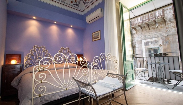 THE PALACE B&B and Apartments - FRUIT LUXURY ROOM