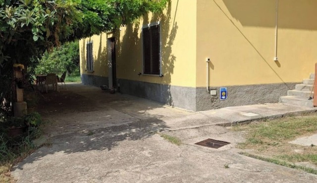 The Oaks. Two-room apartment for 5