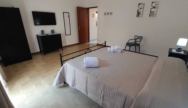 The property located in Salemi 5 minutes from Freedom Square and the historic center.