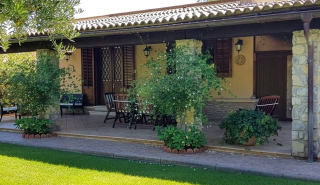 The Sea House - The Sea House Campofelice Beach - a stone's throw from the beach