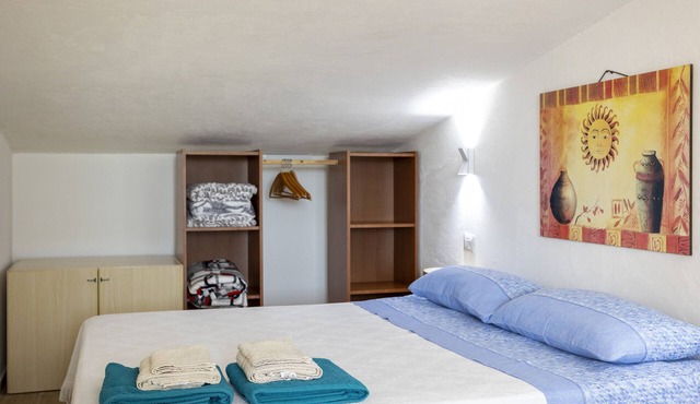 Vacation Home "La Mansarda Sul Verde" with 2 Private Terraces & Wi-Fi