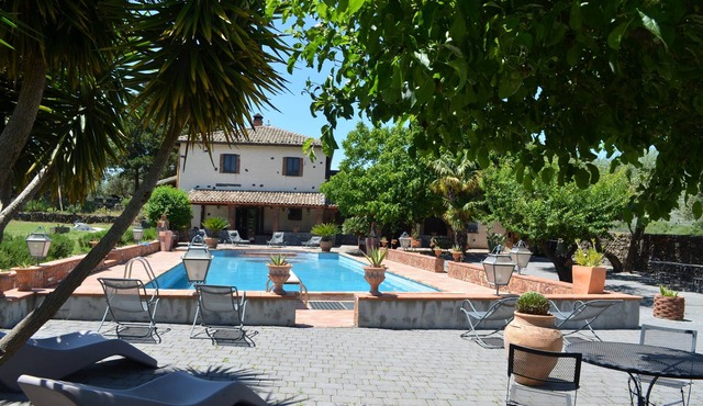 Vacation home VillaVeda with pool and two suites etna national park