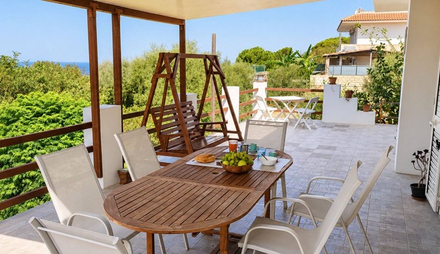 Veranda Vincenzi - Spacious apartment with veranda ideal for families