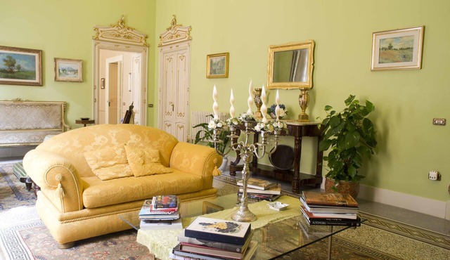 VIA GARIBALDI TO 15 luxury mansion