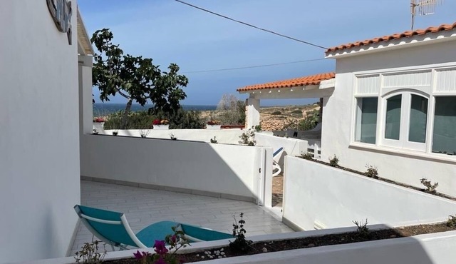 Villa 100 meters from the beach of Cala Madonna