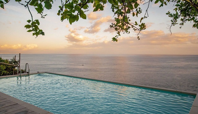 Villa Amalfi - Nine Bedroom Villa, Sleeps 18