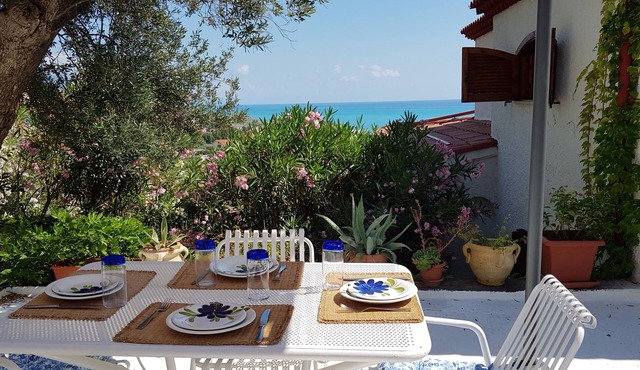 Villa Anna – Sea view attic with terrace, just minutes from the beach