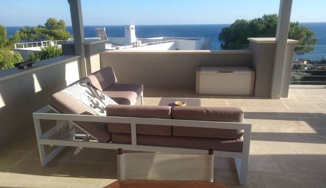 VILLA CA' del MAR LOFT holidays on the terrace