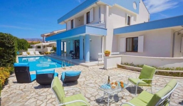 Villa Costantino