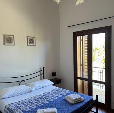 Villa del Conte Holidays