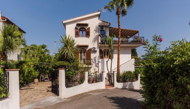 Villa Domina by Letstay