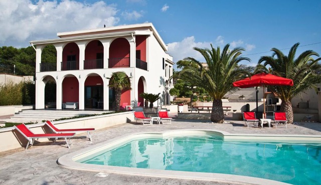 Villa Elena