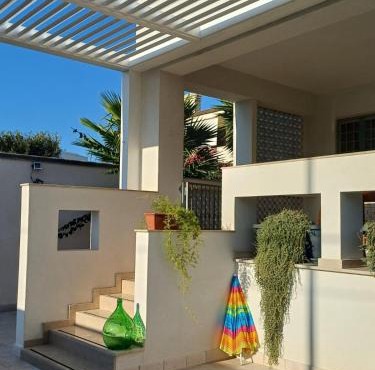 Villa Enza - A 150 passi dal mare