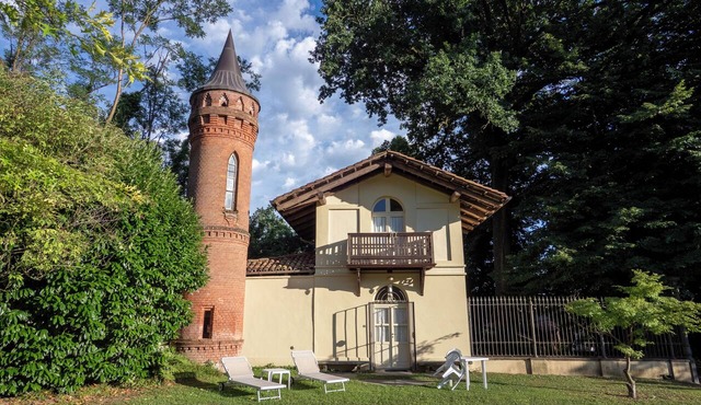 Villa Favorita - Caretaker's House in Bra