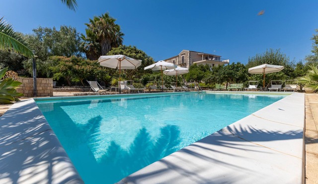 Villa 'Flavia Con Piscina Privata' with Private Pool, Wi-Fi and Air Conditioning