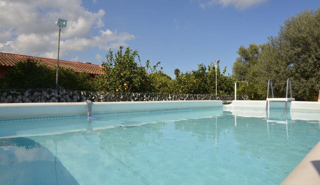 Villa in Brucoli with 2 bedrooms sleeps 5
