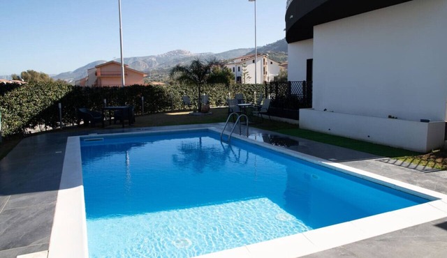 Villa Nebros - Monolocale con terrazza