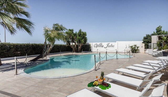 Villa Jolie - Luxury Villa with Swimming Pool x8