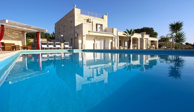 Villa La Ganza - Six Bedroom Villa, Sleeps 12