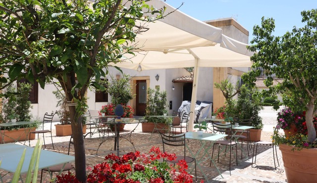 Villa Lampedusa Hotel & Residence