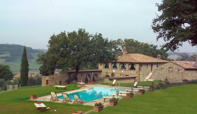 Villa Le Fontanelle by Fantasia Villas