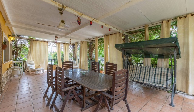 Villa Liolà Beachfront – Spacious with Private Sea Access