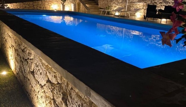Villa Lucia Whit Salt Pool